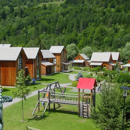 Spacious Chalet Near Area In Sankt Georgen Ob Murau 別荘 ザンクト・ローレンツェン・オプ・ムーラウ